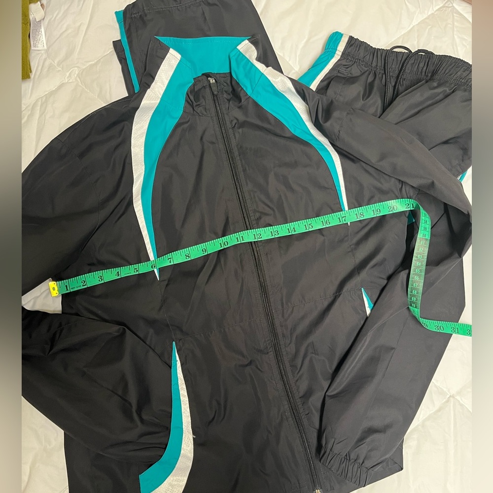 Vintage BCG tracksuit in super great condition size Large